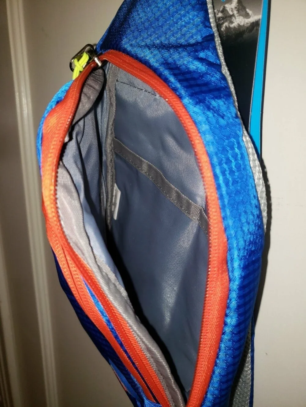 Tanluhu Waterproof Nylon Outdoor Sports BagShoulder Crossbody Pack